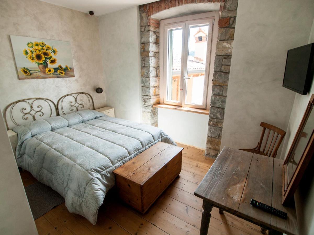 Bed and Breakfast Il Glicine San Dorligo della Valle Exterior foto