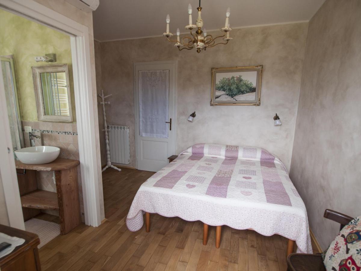 Bed and Breakfast Il Glicine San Dorligo della Valle Exterior foto