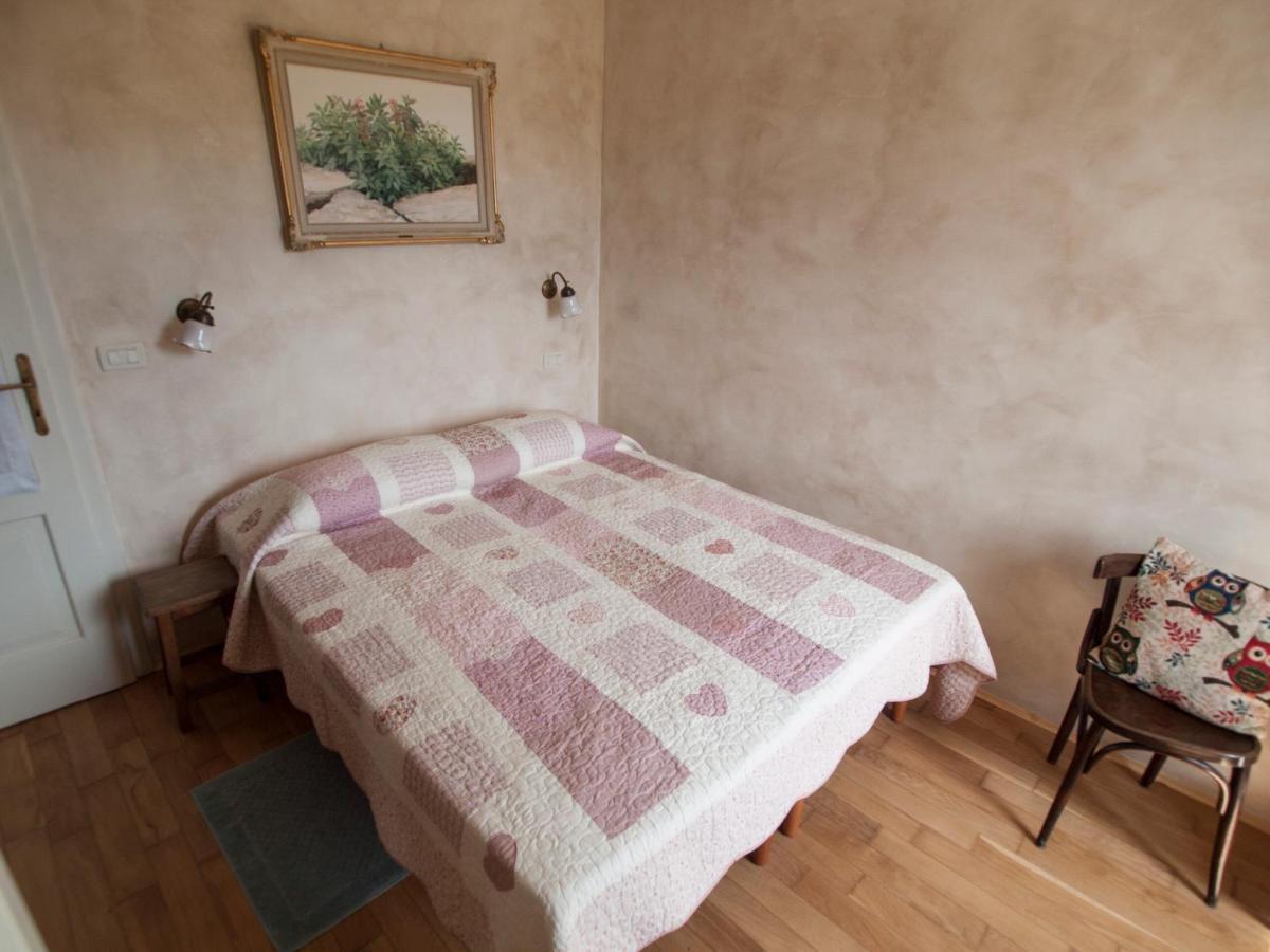 Bed and Breakfast Il Glicine San Dorligo della Valle Exterior foto