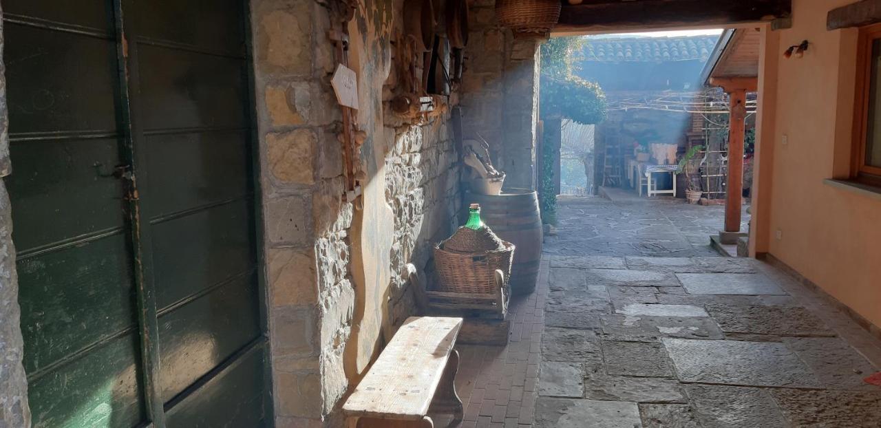 Bed and Breakfast Il Glicine San Dorligo della Valle Exterior foto